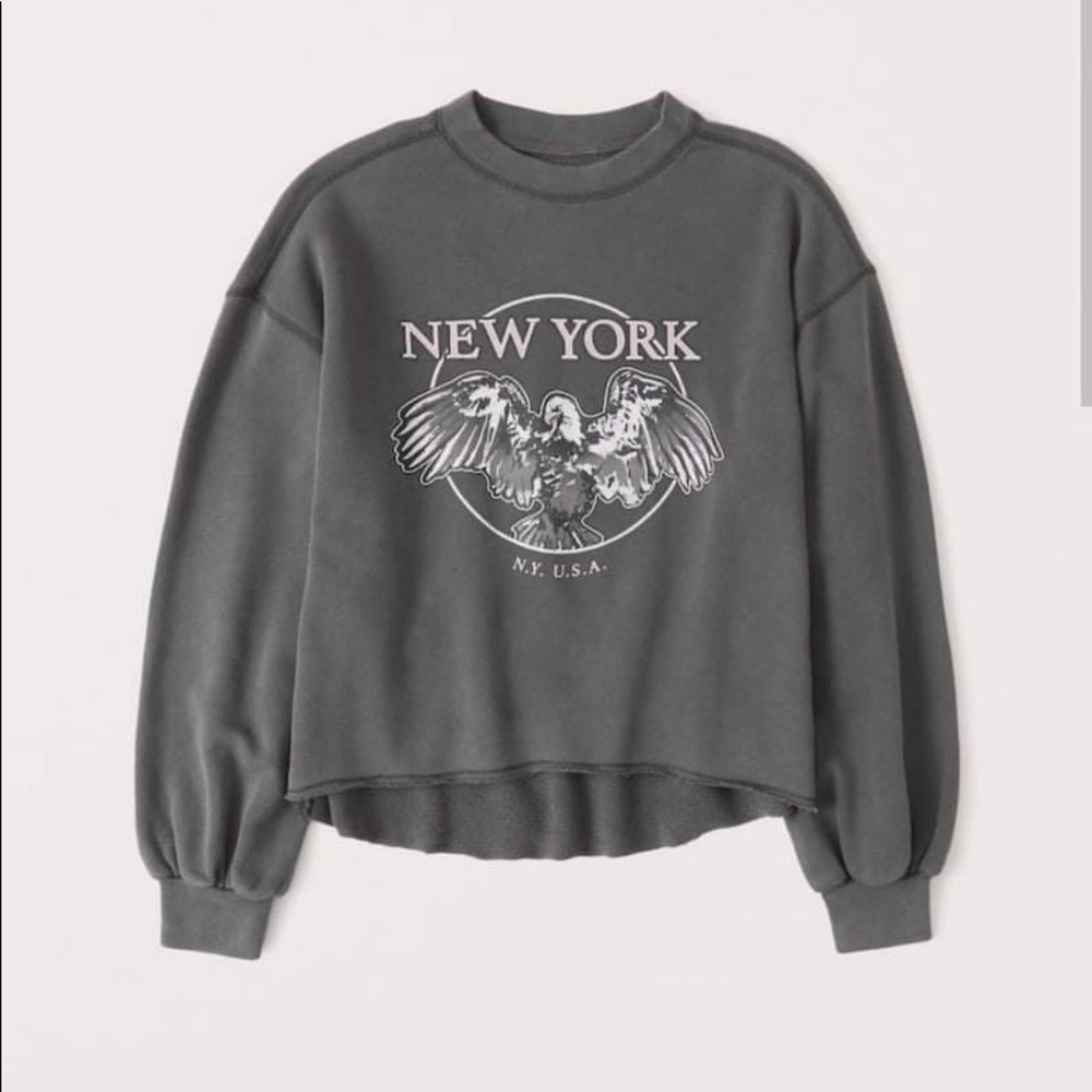 A&F Sweatshirt size Medium NWT